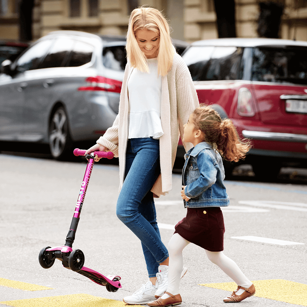 MICRO Maxi Deluxe складной ягодный LED (MMD095) MICRO Maxi Deluxe складной ягодный LED (MMD095)